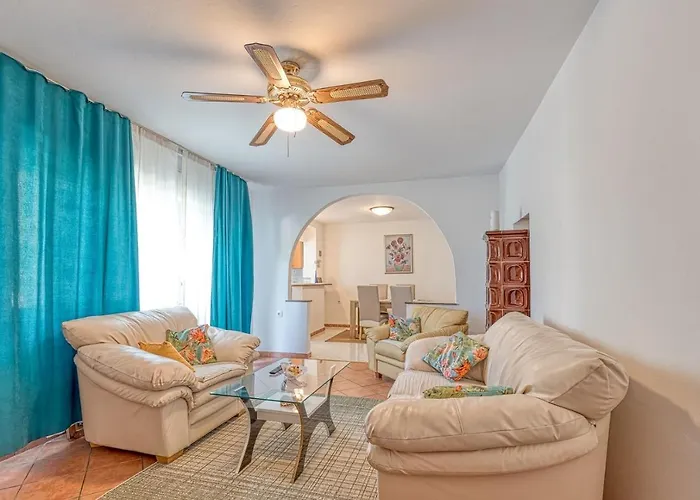 Gaby With Balcony Poreč